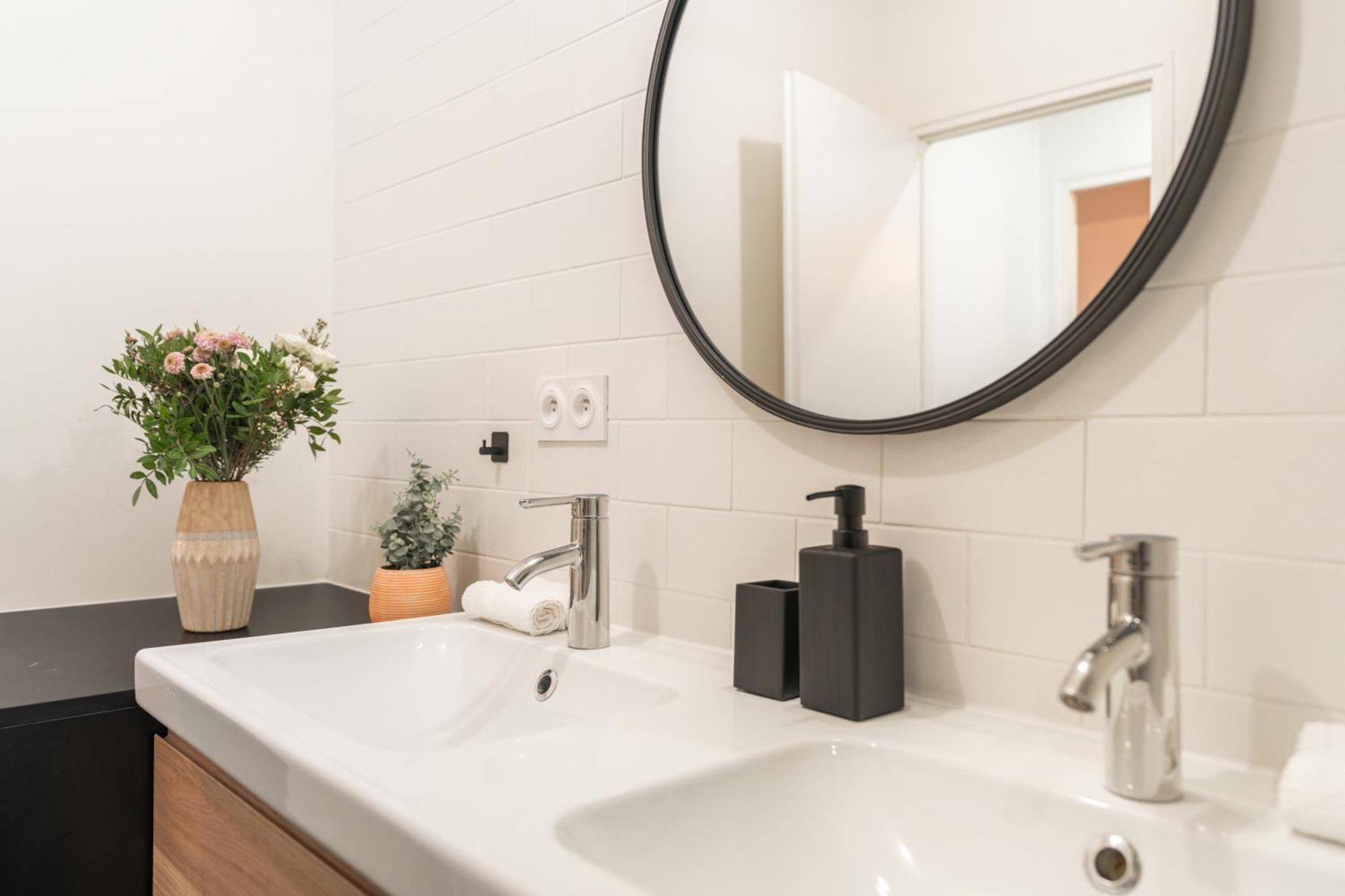 Sereners - Charming Serviced Apartments - Beaugrenelle Paris Eksteriør billede